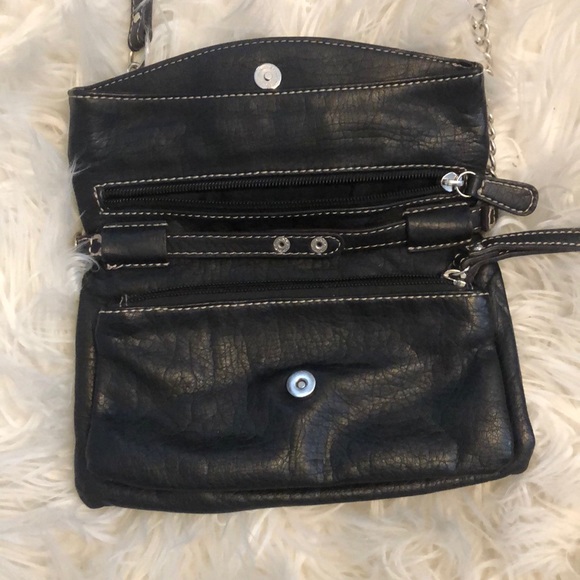 Crossbody - Picture 2 of 6